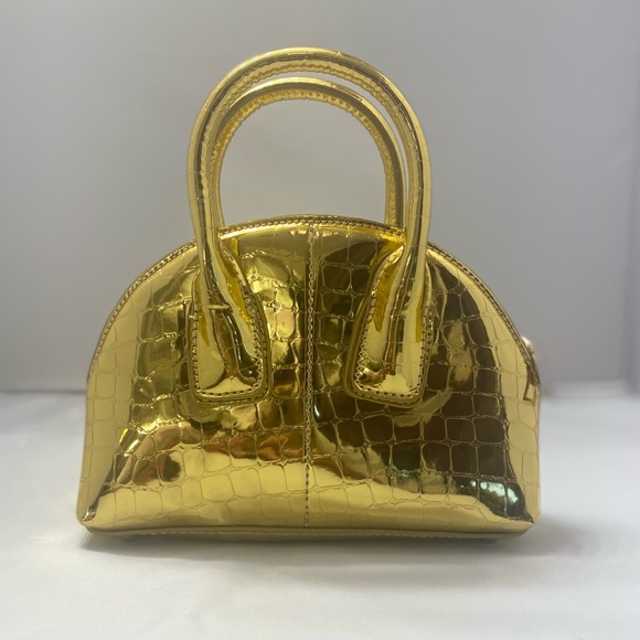 COPY - COPY - Zara-Mini Metallic Crossbody Bag - Picture 3 of 6